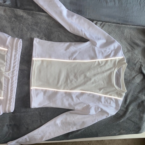 Reflective Two Piece Set - Picture 2 of 3